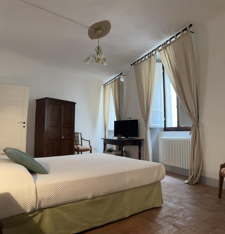 TV and multimedia, Bedroom