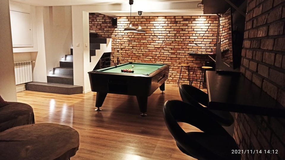 Billiard