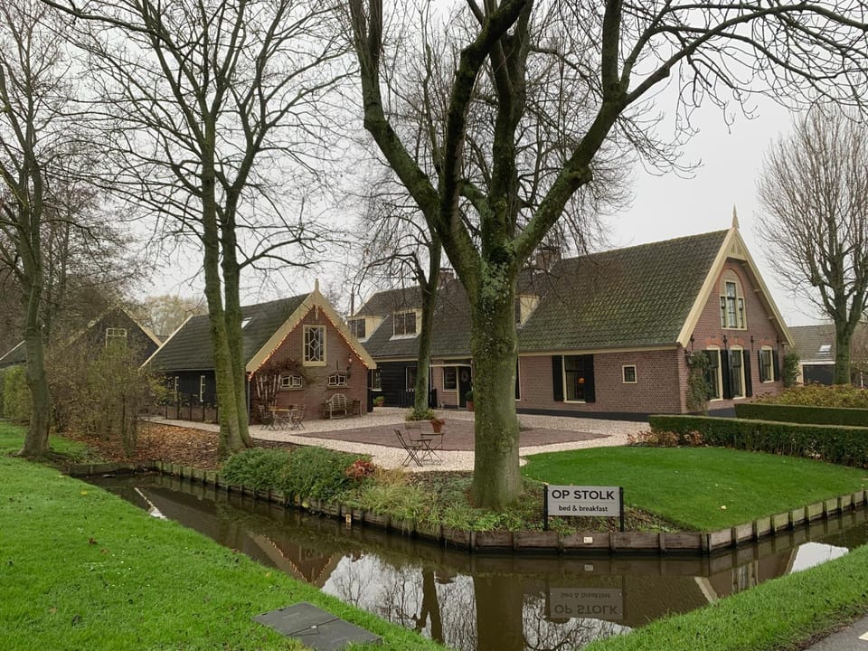 Property building, Day