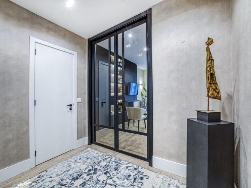 Stunning Apartment near Avenue Liberdade Apartment in Lisbon