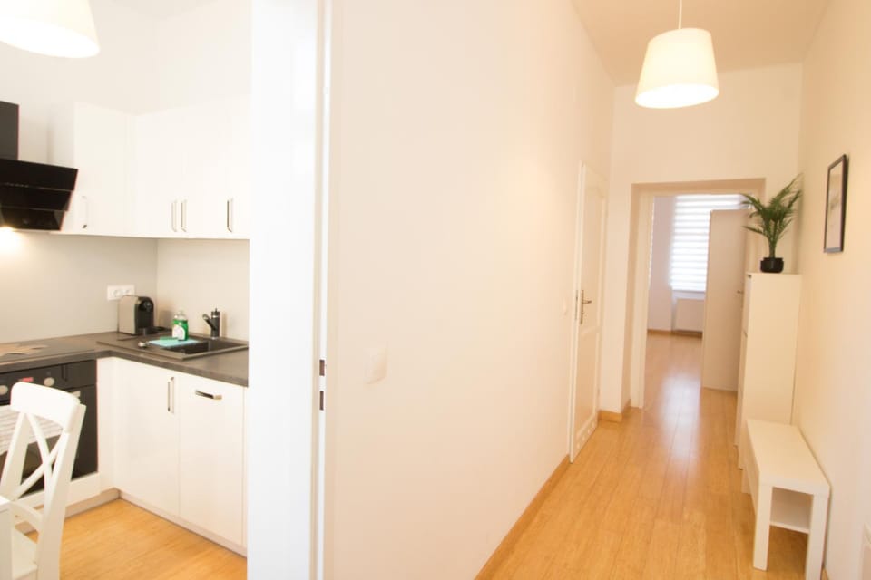 Living room, Bedroom, kitchen