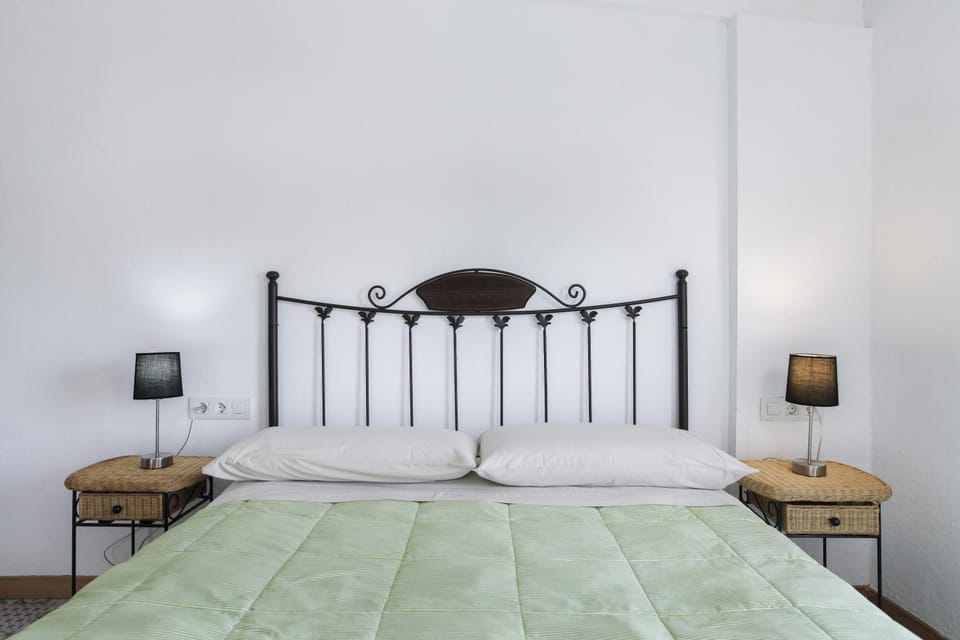 Living room, Bedroom