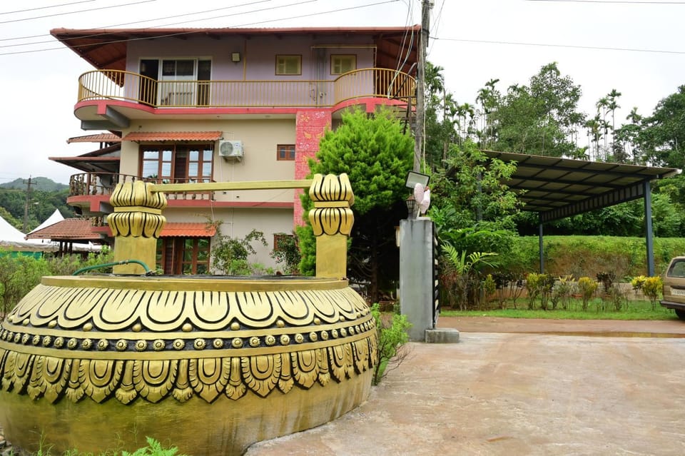 Property building, Garden, Garden view