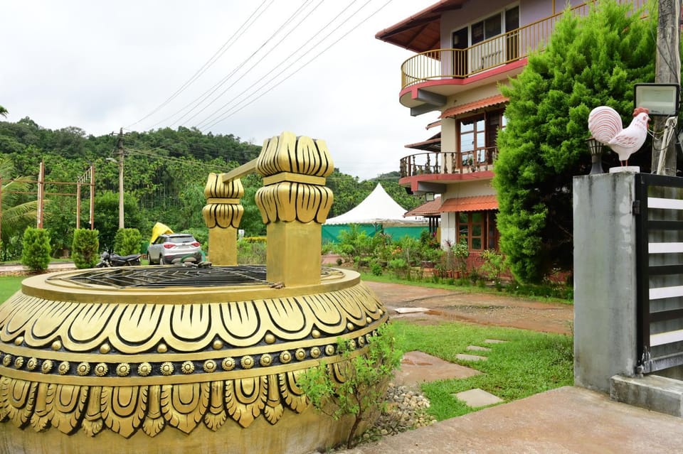 Property building, Natural landscape, Garden