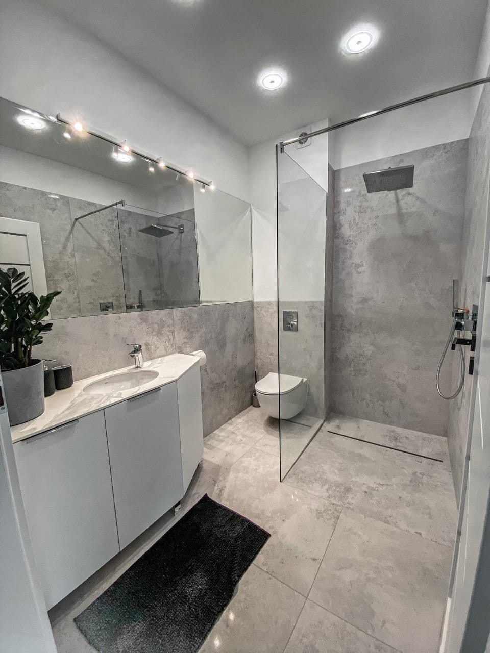 NADJEZIORNA LUX 1 Apartment in Poland
