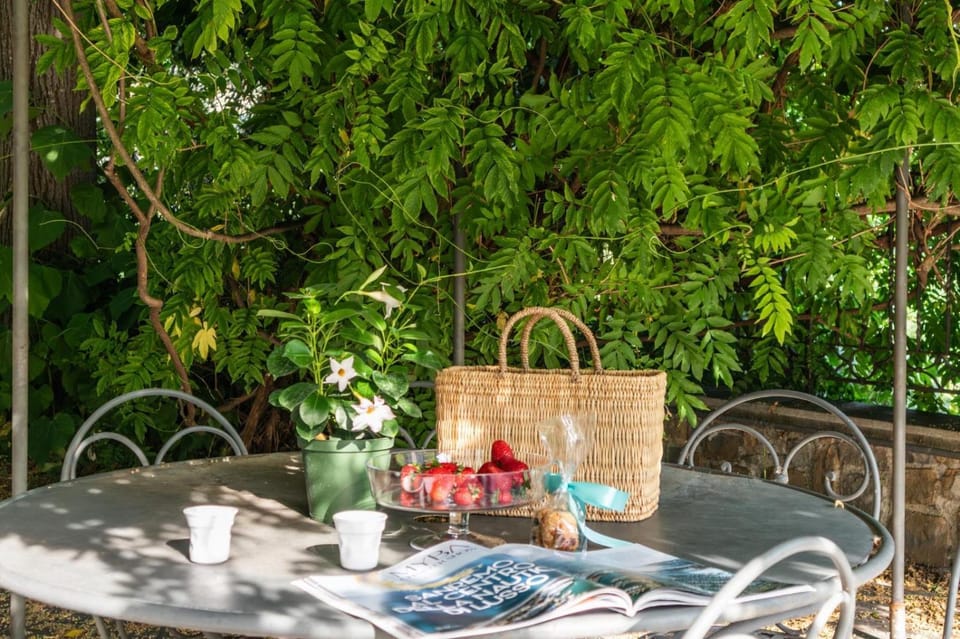 Patio, Spring, Garden