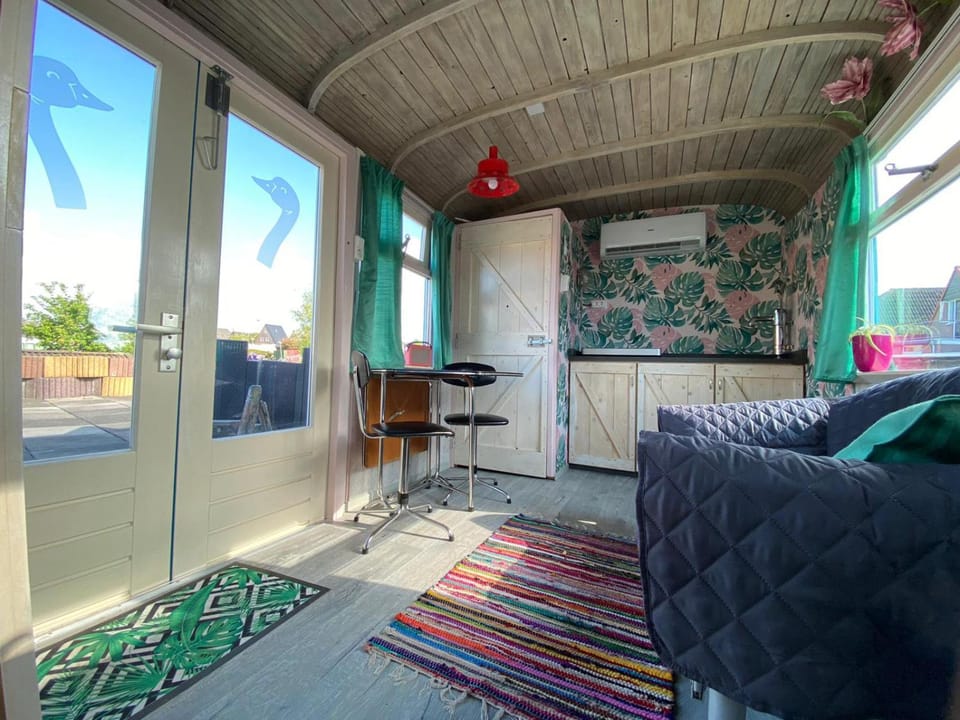 De Ganz Chalet in Flevoland, Netherlands