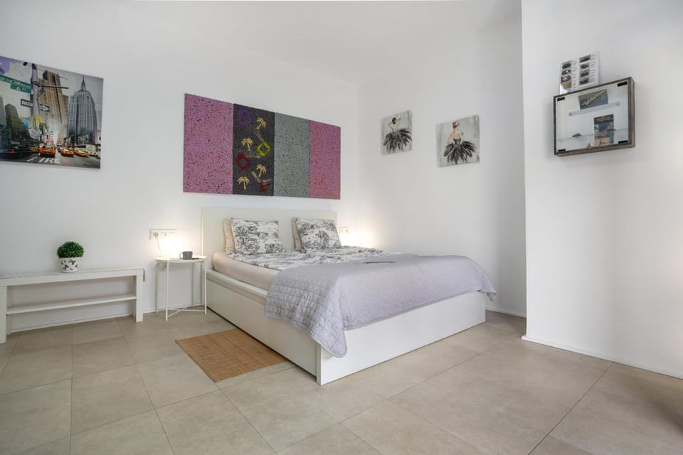 Living room, Bedroom