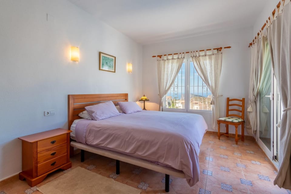 Living room, Bedroom