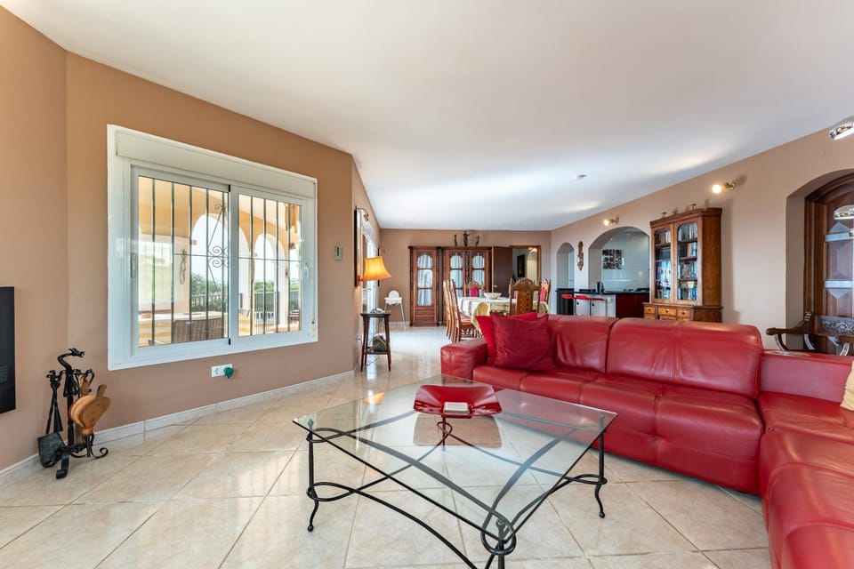 Property building, Living room