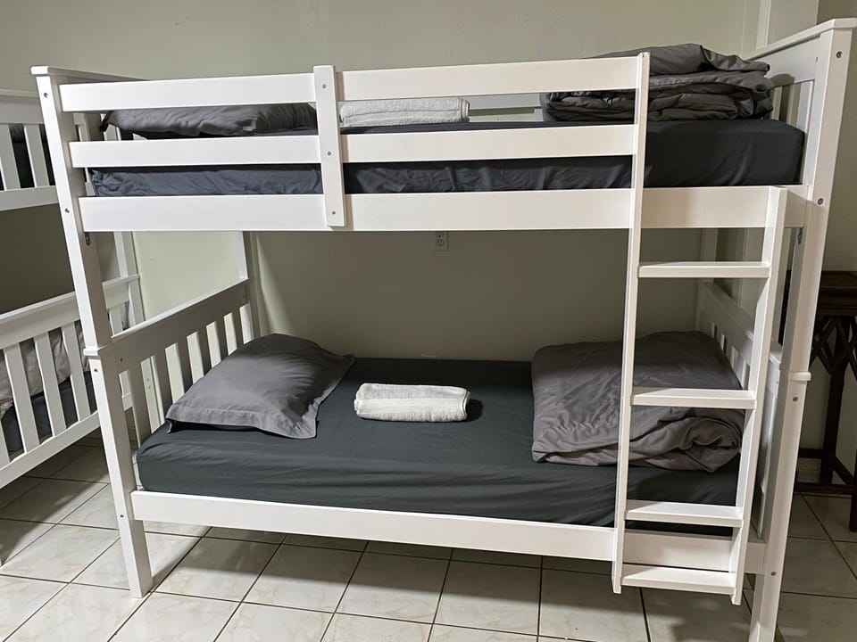 Single Size BOTTOM Bunk Bed - Mixed Shared ROOM Hostel in Miami Springs