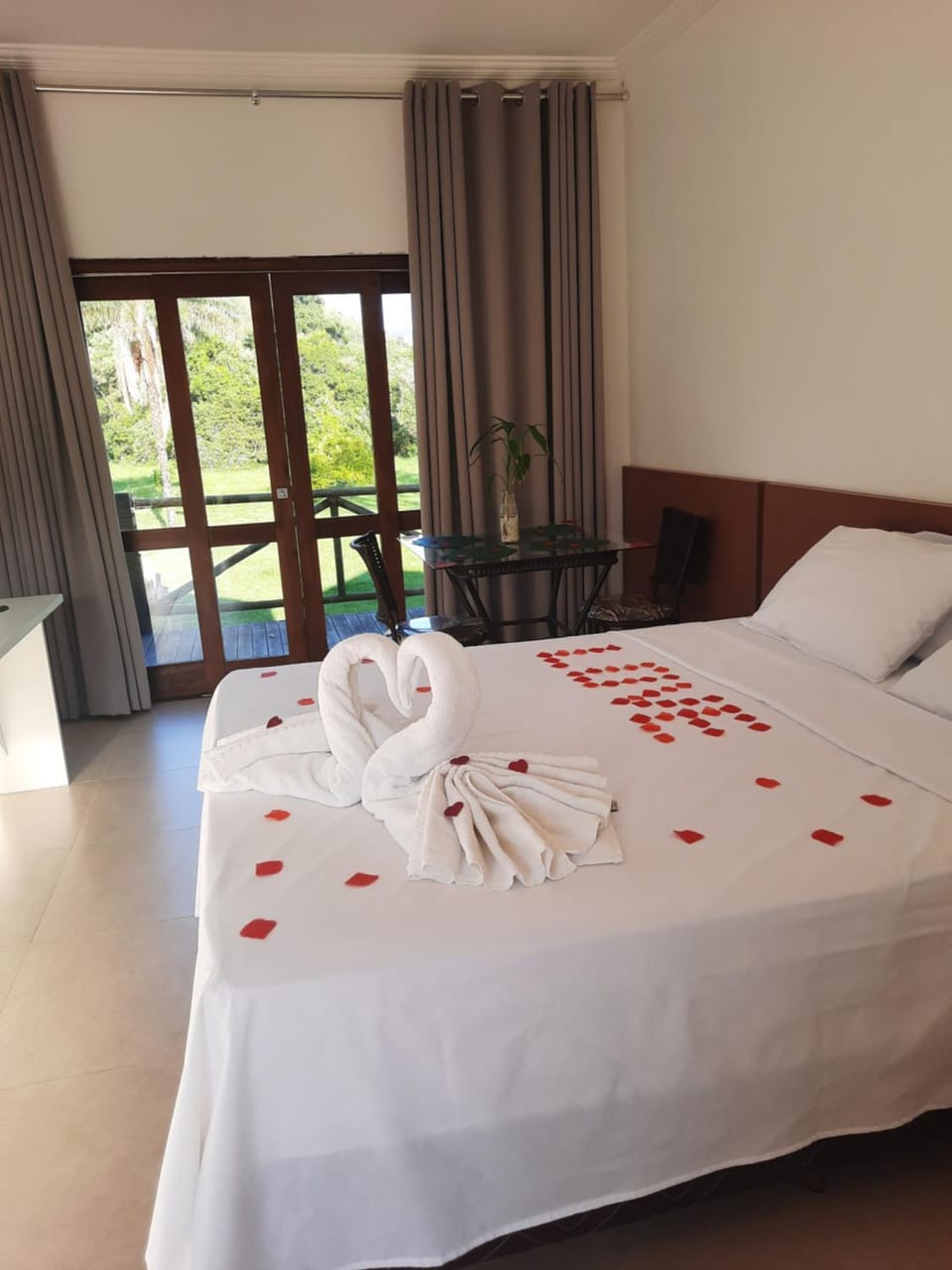 Property building, Parking, wedding, wedding