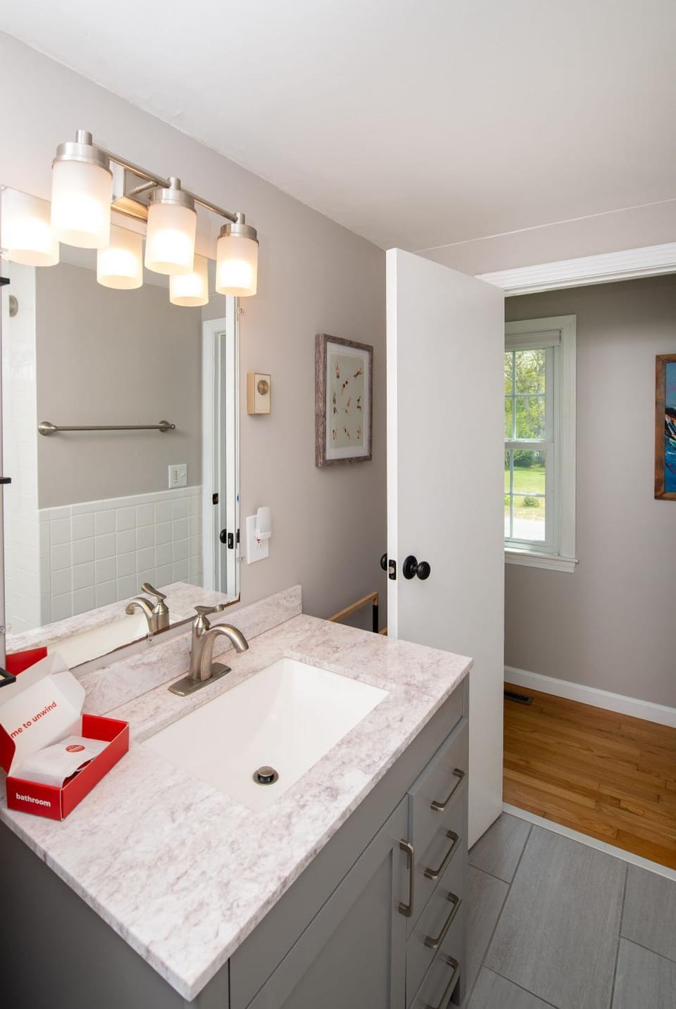 Cape Cod Cottage by Leavetown Vacations House in Dennis Port