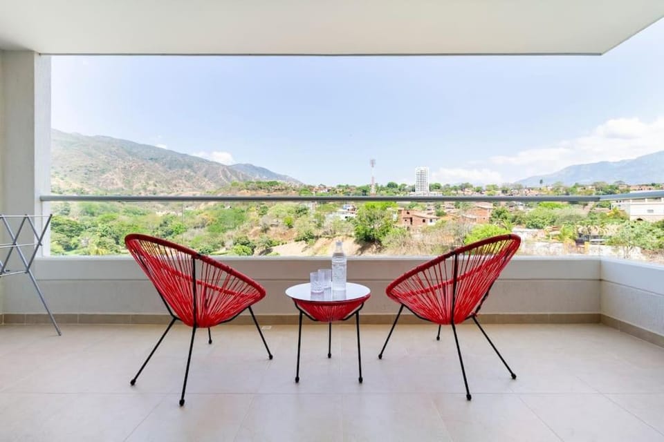 Natural landscape, View (from property/room), Balcony/Terrace, Living room, Seating area, Mountain view