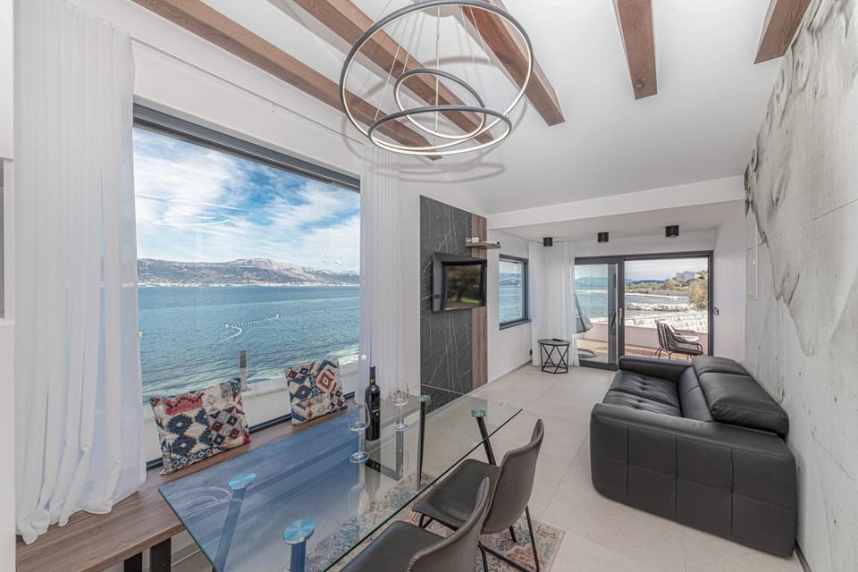 Living room, Seating area, Mountain view, Sea view