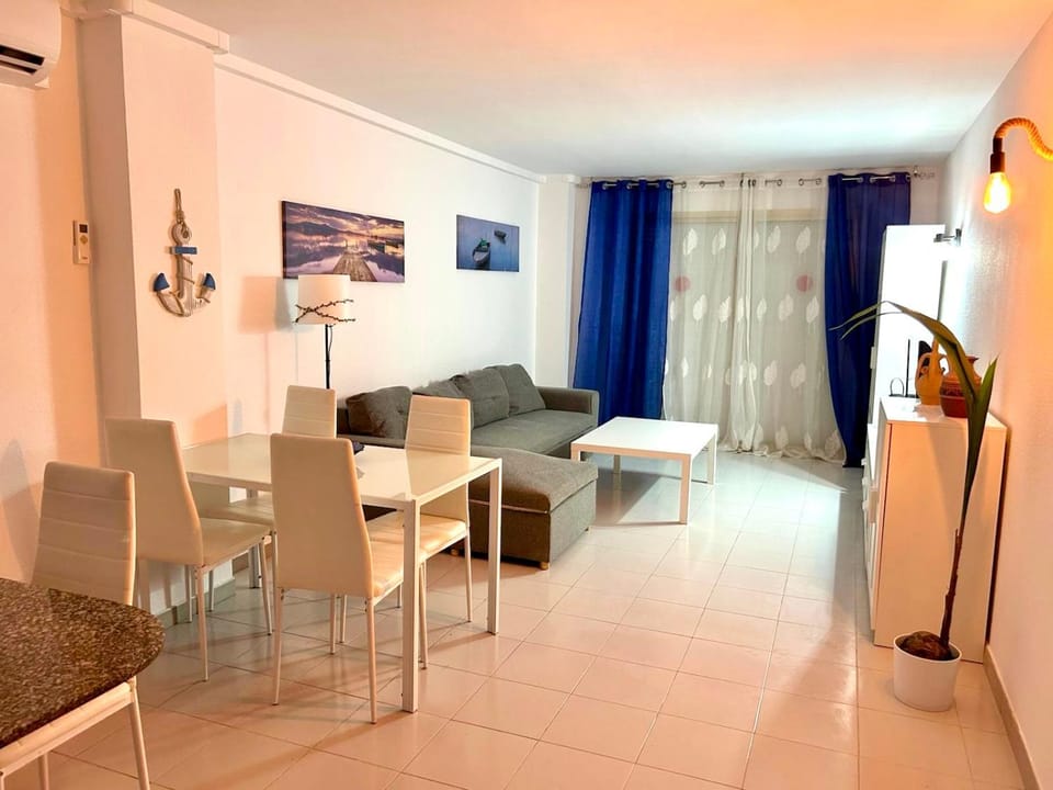 APARTBEACH NARGAM Vista Playa Apartment in La Pineda