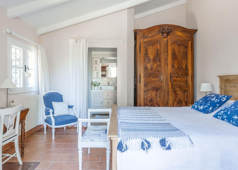 la maison des Olivettes Bed and Breakfast in Uzes