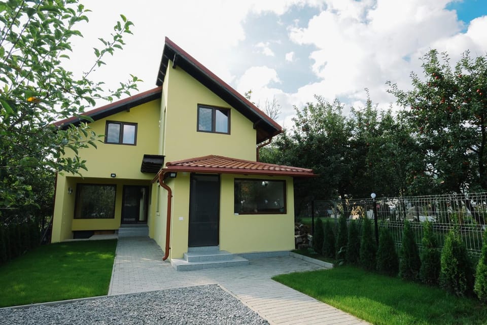 House of Forest Villa in Brașov County
