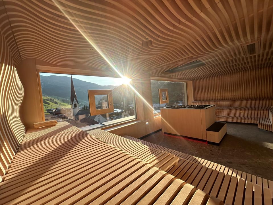 Aktiv- & Wellnesshotel Bergfried Hotel in Tyrol