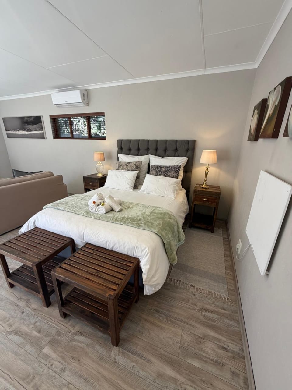 Olive Branch Cottage off grid Bed and Breakfast in Gauteng