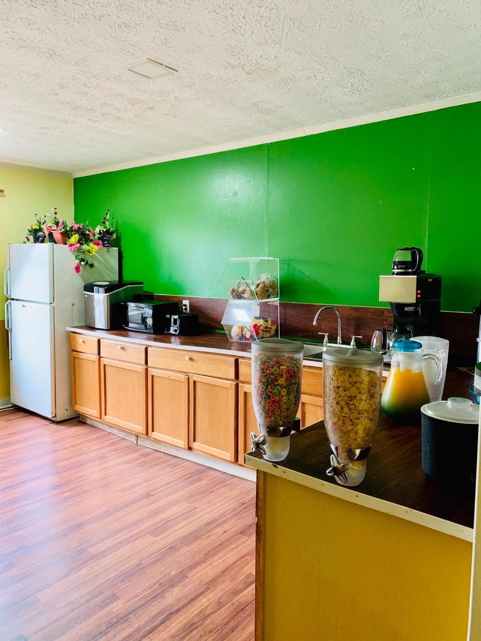 Coffee/tea facilities
