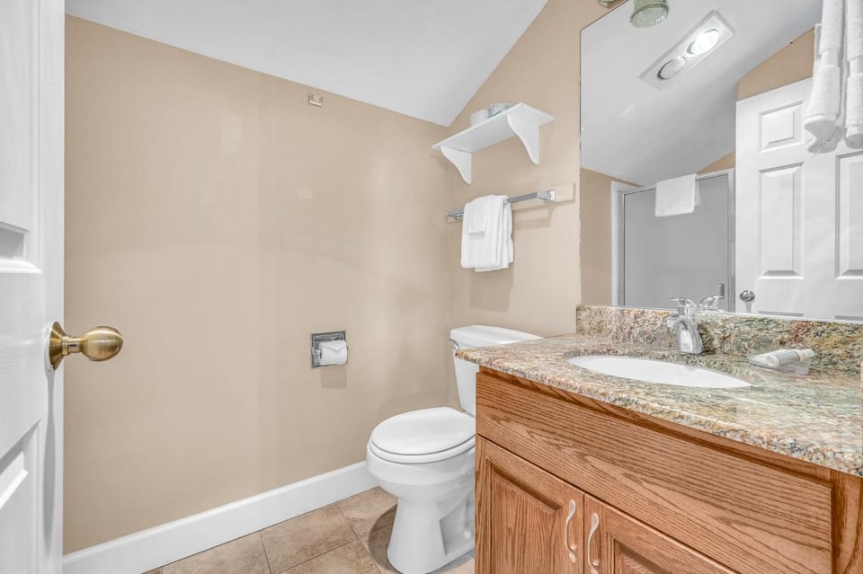 Bay Echo House in Depoe Bay