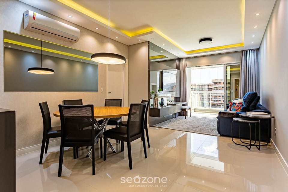 TV and multimedia, Living room, Dining area