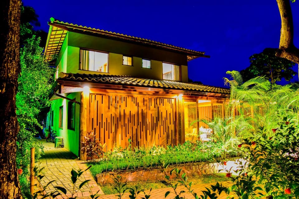 Casa de Alto Padrão 6 Suítes House in State of Bahia