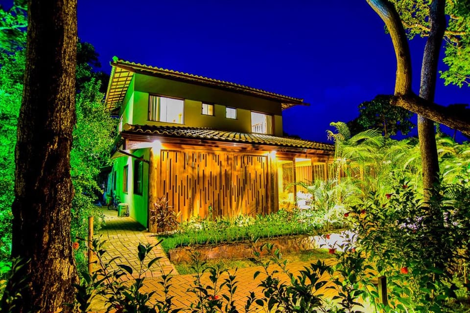 Casa de Alto Padrão 6 Suítes House in State of Bahia