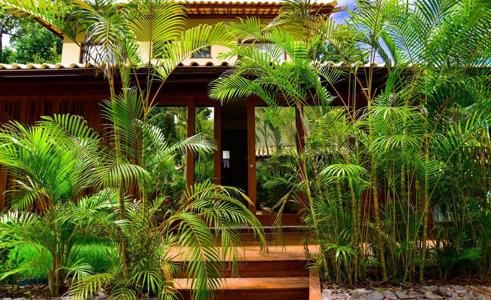 Casa de Alto Padrão 6 Suítes House in State of Bahia