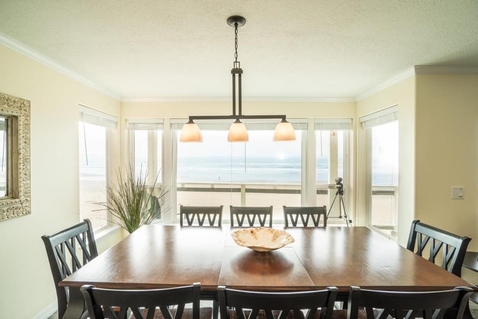 Inlet Beach House House in Devils Lake