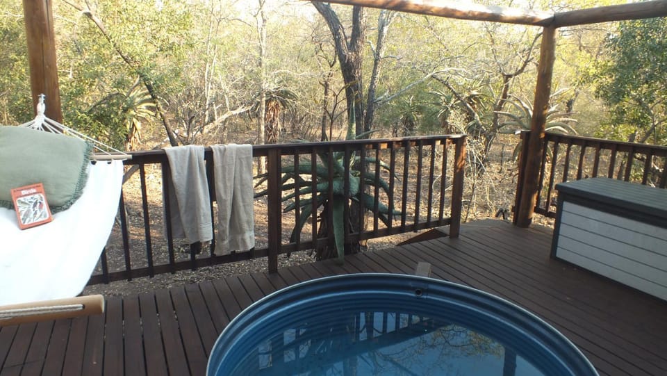 Patio, View (from property/room), Swimming pool