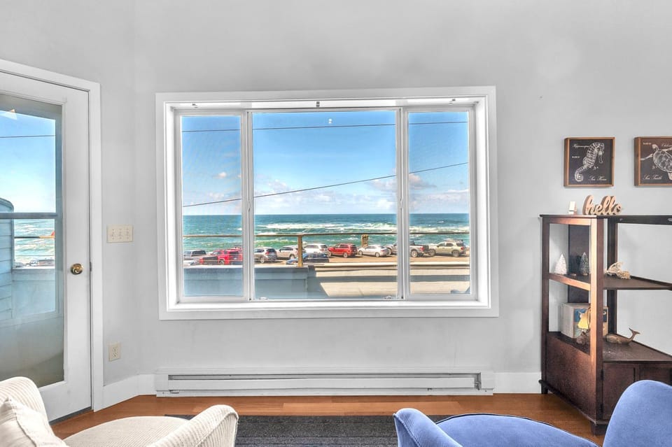 SeaQuell House in Depoe Bay