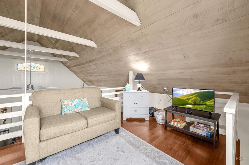 Seaside Cove Vue House in Seaside