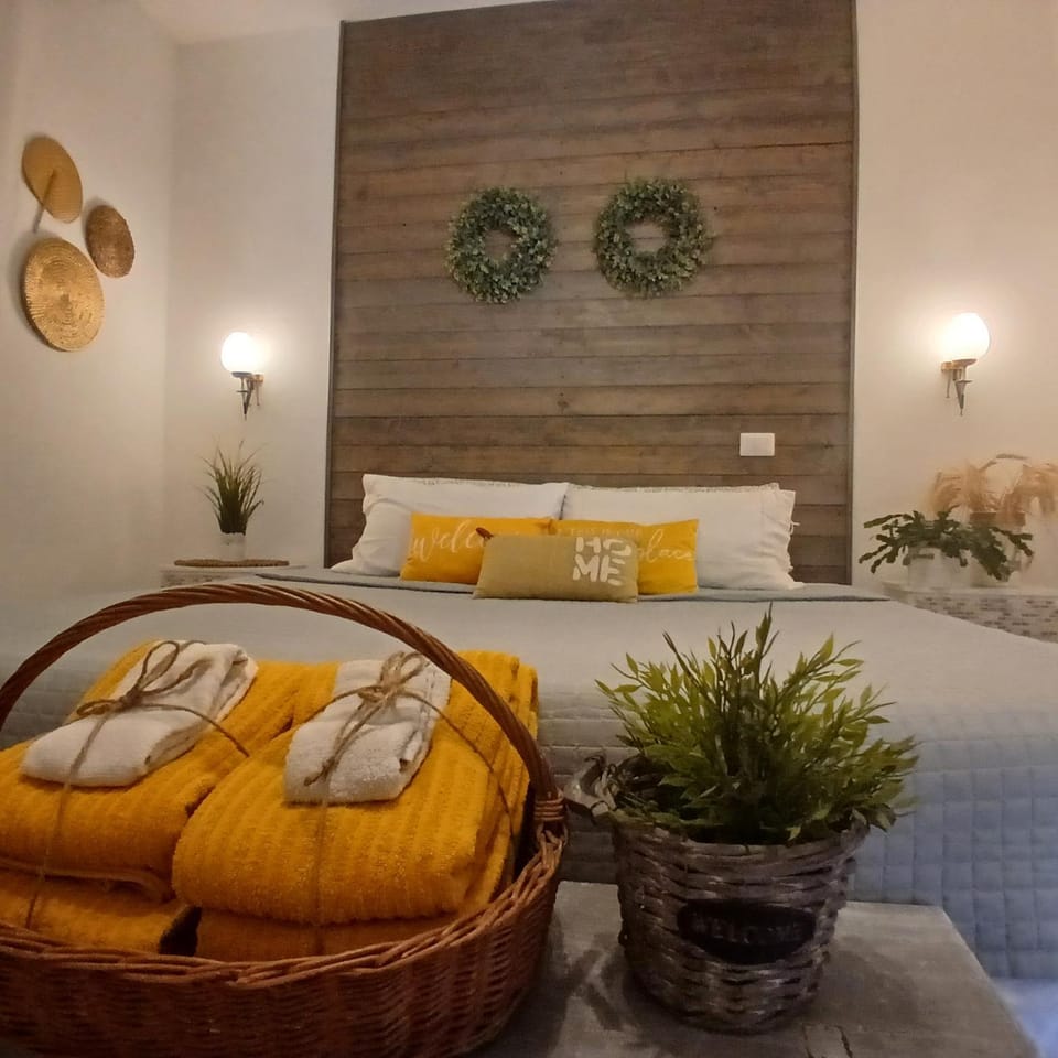 Casa Fiorita 22 Porto Ceresio Apartment in Canton of Ticino