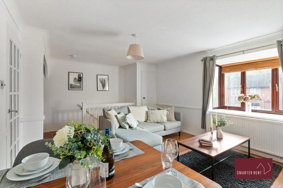 Hitchin - 2 Bedroom Maisonette Apartment in Hitchin