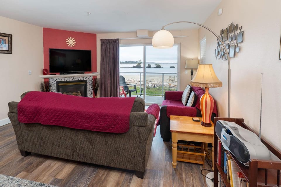 Waters Edge 207 House in Lincoln City