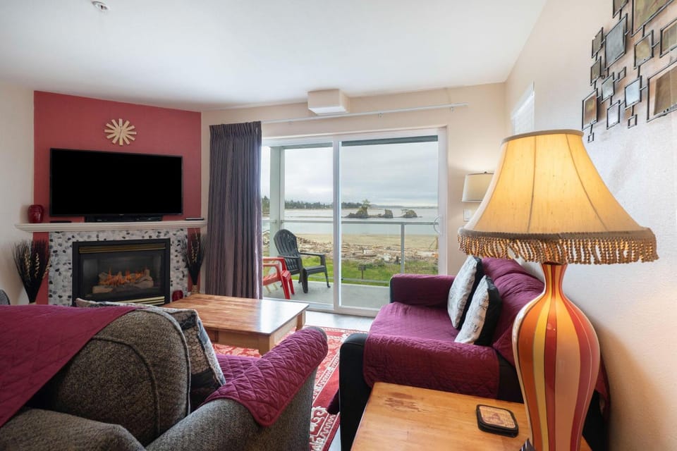 Waters Edge 207 House in Lincoln City