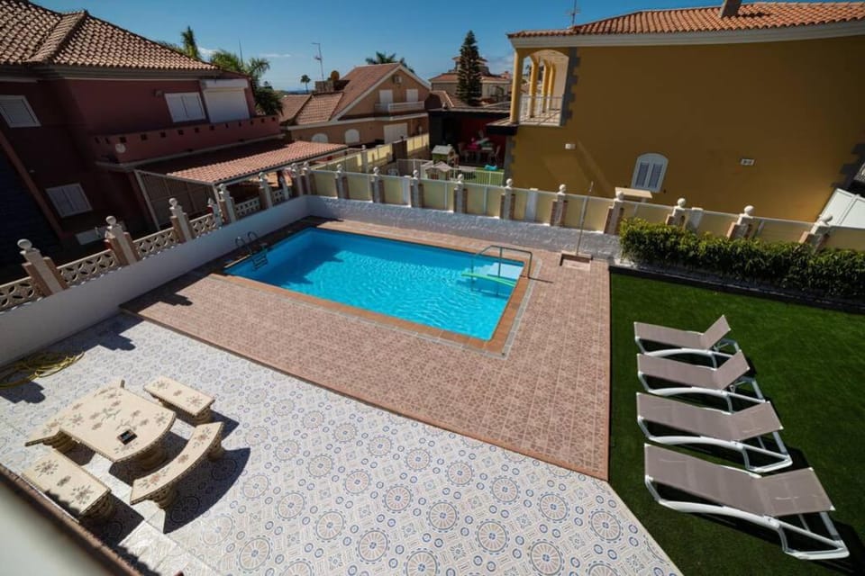 Balcony/Terrace, Pool view, Swimming pool