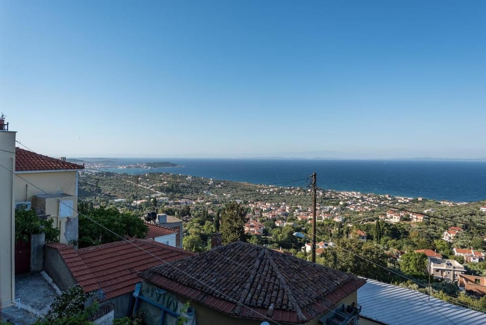 City view, Sea view