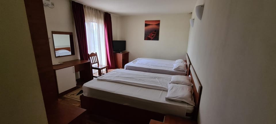Hotel SYM Hotel in Prahova, Romania