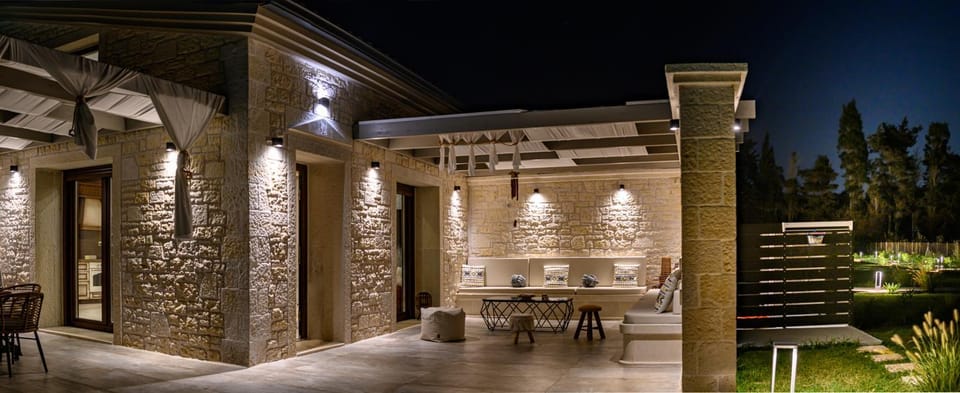 Patio, Facade/entrance, Night, Lounge or bar, Seating area