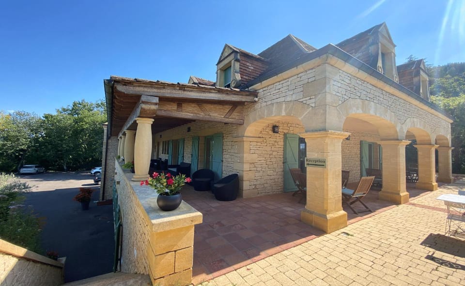 Property building, Patio
