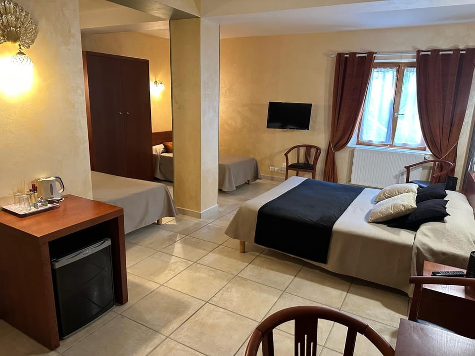 Hôtel Bon Encontre Hotel in Occitanie