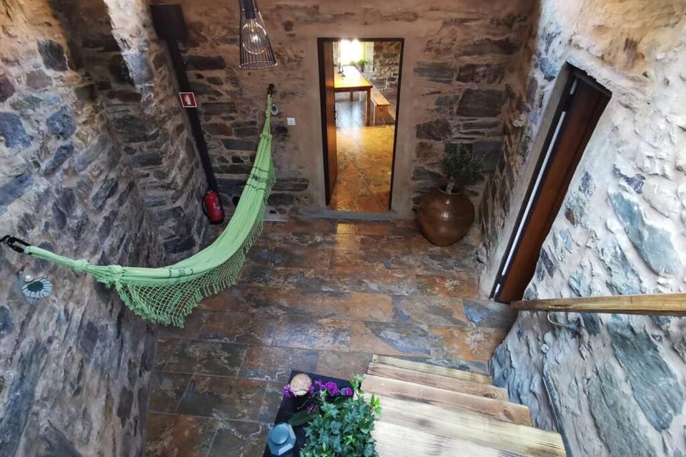 Casa do Linho 400 year old country cottage House in Portugal