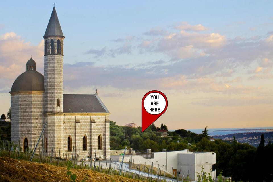 Nearby landmark, Neighbourhood, Landmark view, Location
