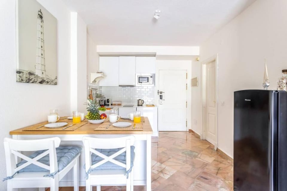 OleHolidays 603 Romana Playa primera linea playa Apartment in Marbella