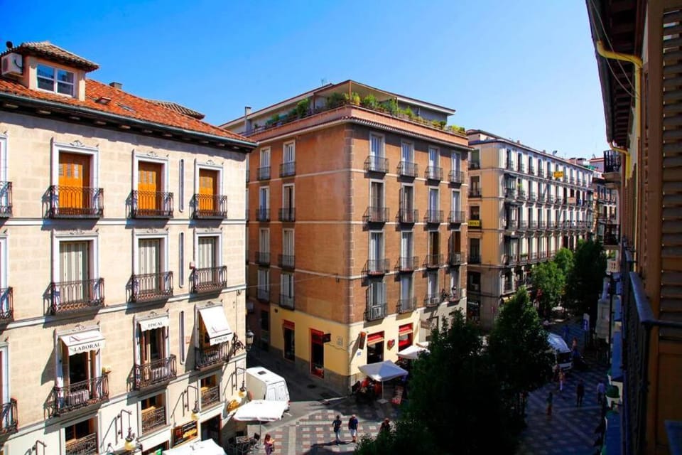 Luxury & Design Apartment Madrid Center 3BRM 3BTHR Apartment in Centro