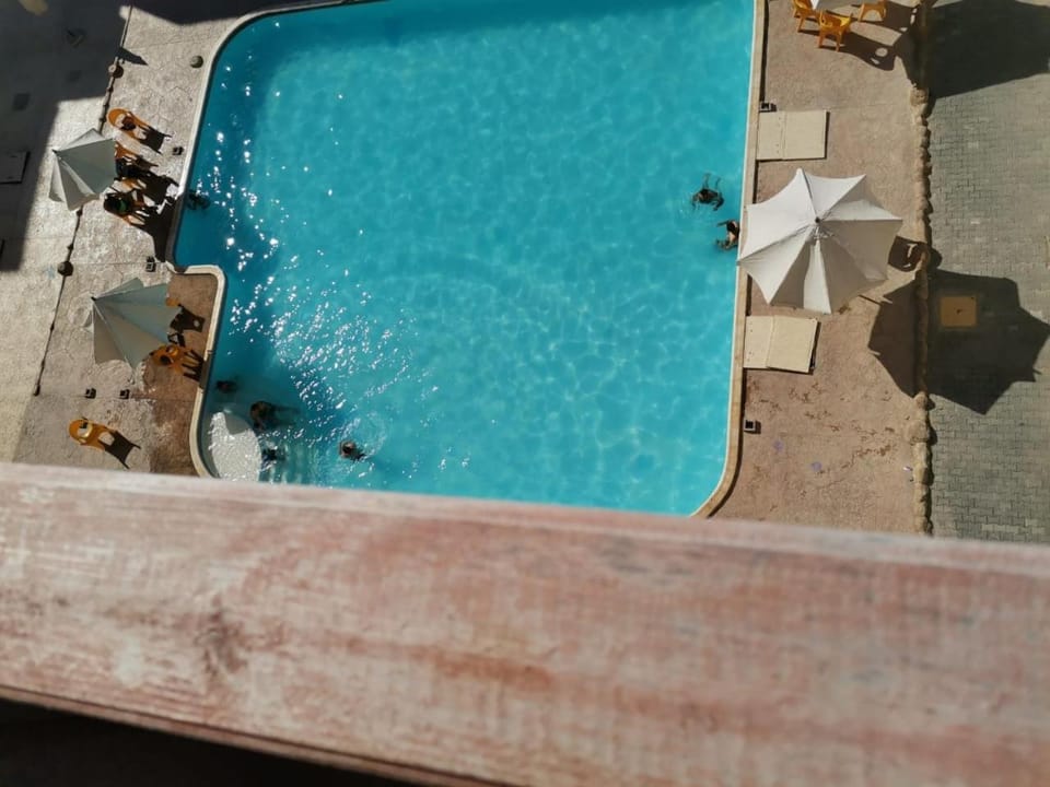 Balcony/Terrace, Pool view, Swimming pool, Swimming pool