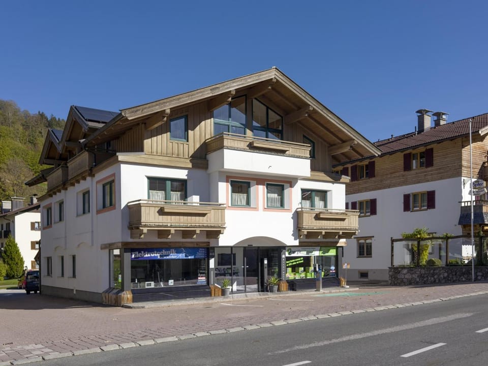 Property building, Summer